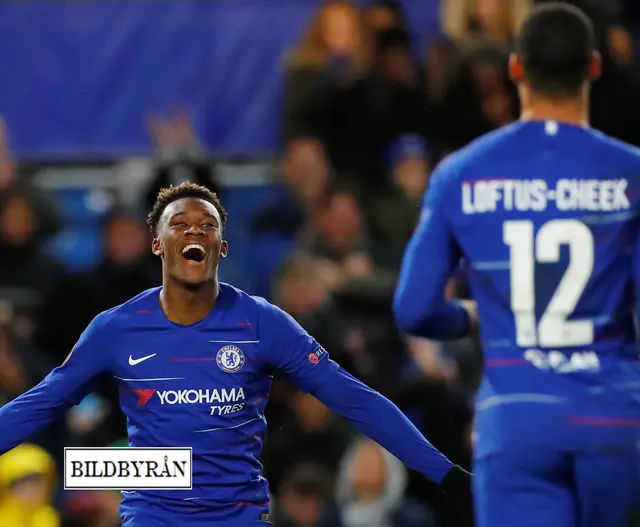 Hudson-Odoi uttagen för England