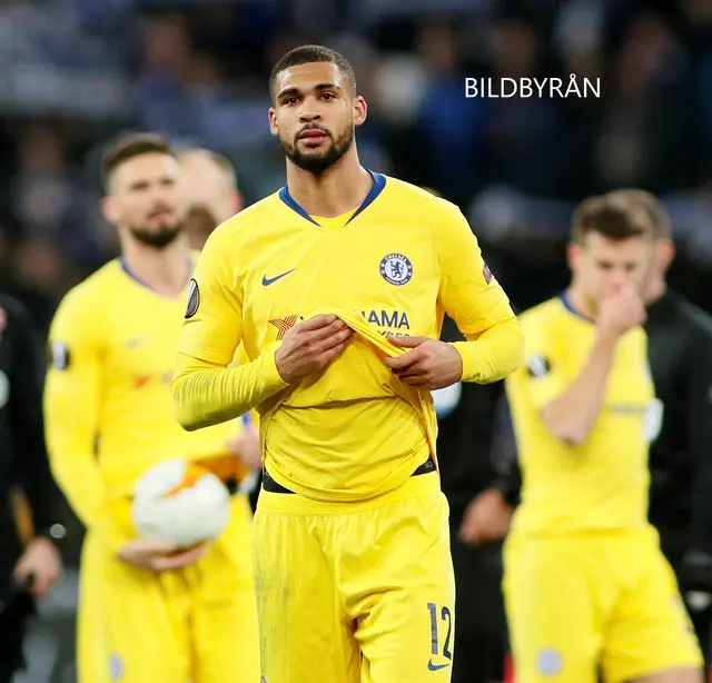 Loftus-Cheek missar landskamper