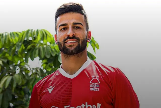 Tiago Silva: Nottingham Forest värvar mittfältaren från Feirense