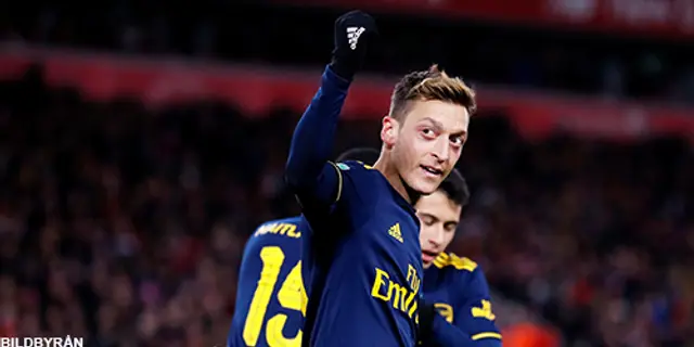 Özil avslutar karriären