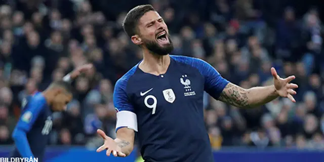 Giroud tar plats i exklusiv klubb