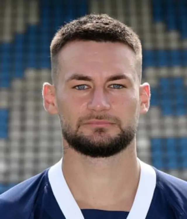 17. Danny Blum