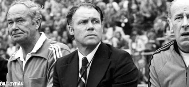 120 år, 120 Ajacieden #59: Rinus Michels — De Generaal