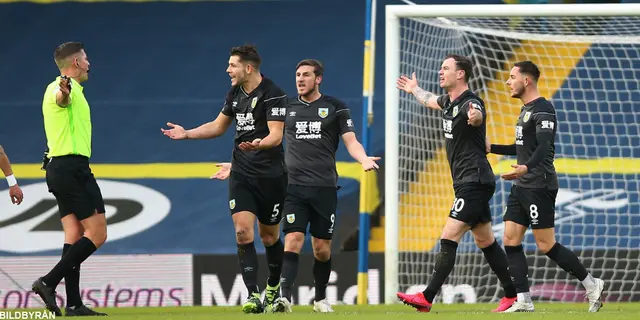 Domaren stod i centrum när Burnley förlorade mot Leeds