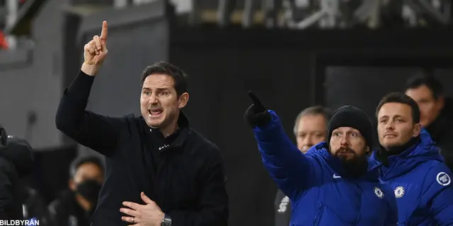 Blekt Chelsea vann derbyt med en man mer