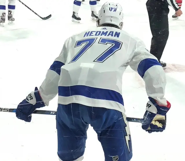 500 NHL poäng för Victor Hedman