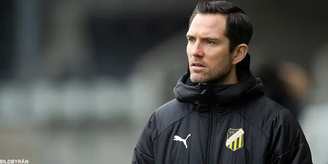 Fotbollschefen öppen för att stanna
