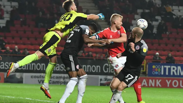 Charlton – Accrington Stanley 2-3  