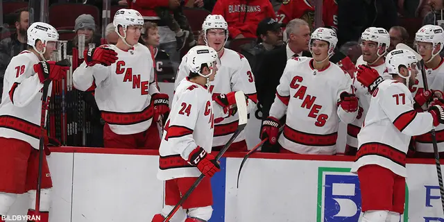 Nionde raka segern för Carolina – se nattens mål här