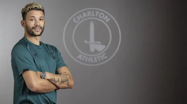 Macauley Bonne tillbaka i Charlton