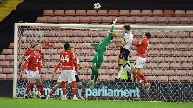 Inför Exeter-Barnsley