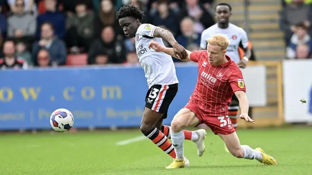 Cheltenham Town – Charlton 2-2