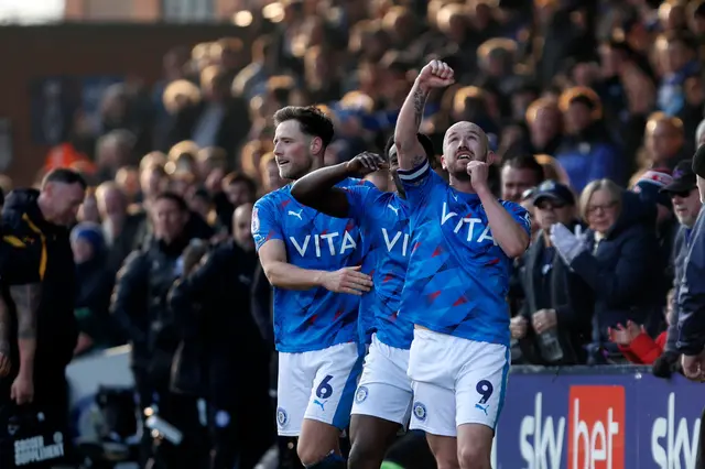 Segerrusiga Stockport tar emot målglada ligatvåan 