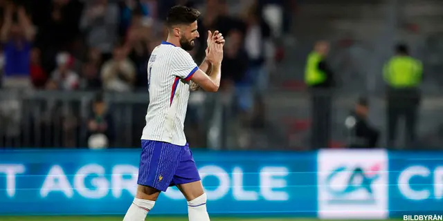 Officellement: Olivier Giroud förlänger sin karriär