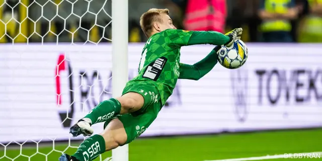 Målvakten är tillbaka i träning