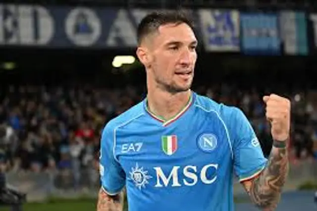 21. Matteo Politano