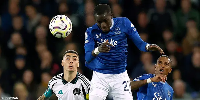 27. Idrissa Gana Gueye