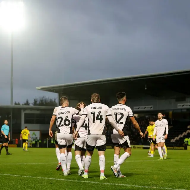 Stockport jagar fjärde raka segern mot giganterna Birmingham 