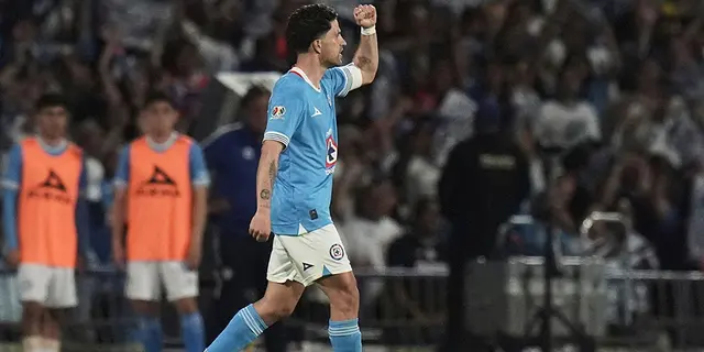 Liga MX: Semifinalerna: Första mötet - Rivero avgjorde Clasico Joven