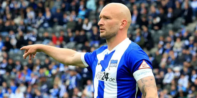 Hertha förlänger med kaptenen