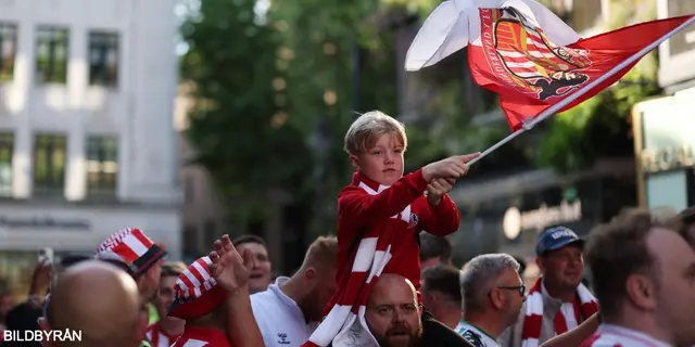 En liga i kris - då infördes playoff
