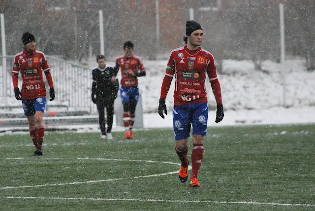 Spelarpresentation: Simon Sellin