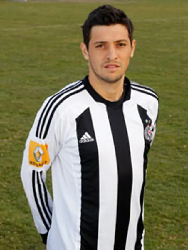 9. Eduardo Ferreira Abdo Pacheco