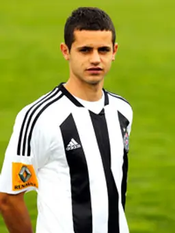Miloš Ostoji&#263;