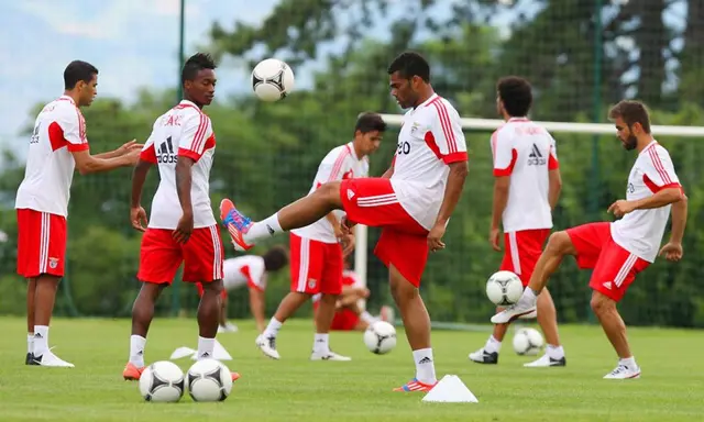 Benfica redan i träning i Frankrike