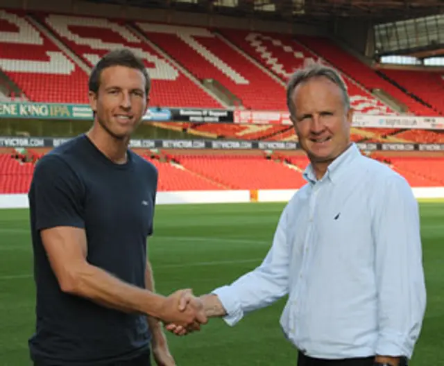 Danny Collins klar för Nottingham Forest