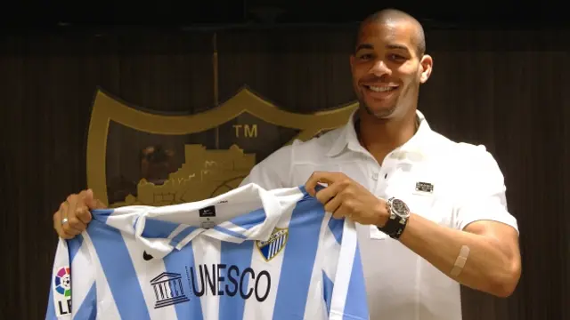 Officiellt: Málaga tar in den amerikanske försvararen Oguchi Onyewu på lån