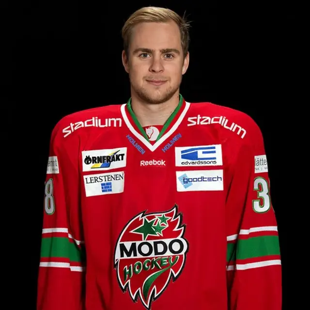 38. Nichlas Torp