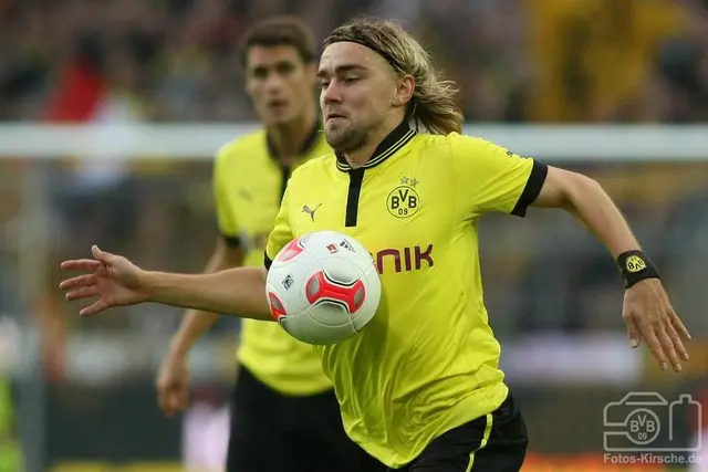 Marcel Schmelzer förlänger till 2017