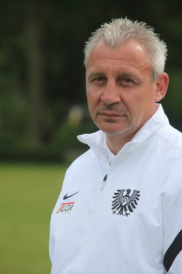 Pavel Dotchev