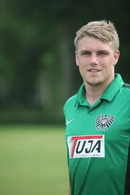 Robin Neupert