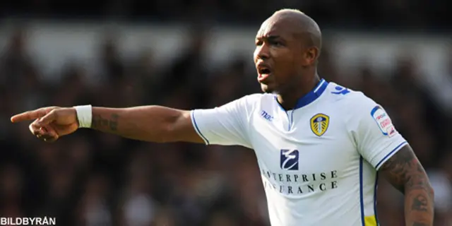 Hello Africa: El-Hadji Diouf kommer upp till ytan 