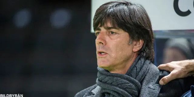 Löws trupp mot Paraguay