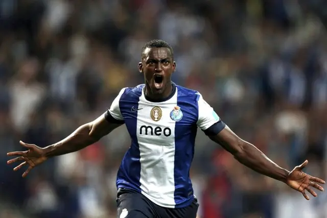 Jackson Martinez förlänger till 2018