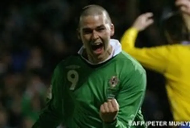 David Healy in, Beattie ut