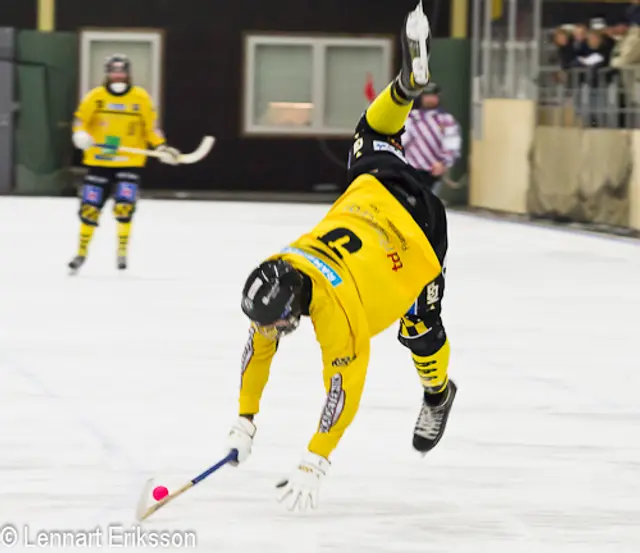 Martin Apelqvist fick sista ordet - Örebro plockade isär ett taggat Tillberga