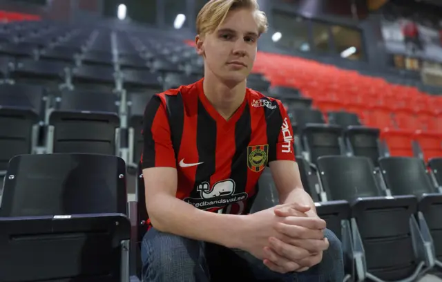 Rasmus Bergvall flyttas upp till A-truppen och Sean Sabetkar är ny sportchef