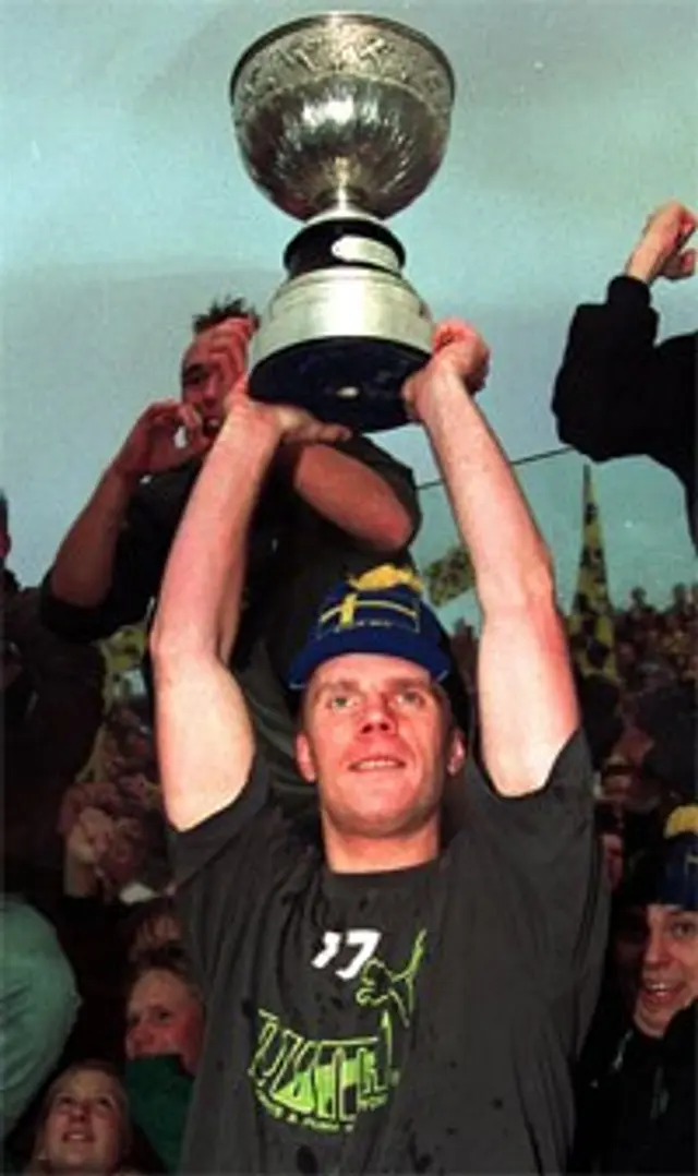 Björn Kindlund förstärker SvenskaFans