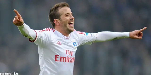 Rafael van der Vaart (C)