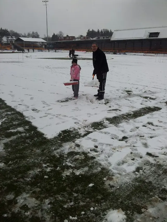 Barnet - Cheltenham  0 - 0