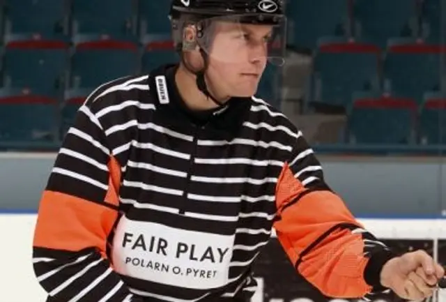Elitserien i nya ränder