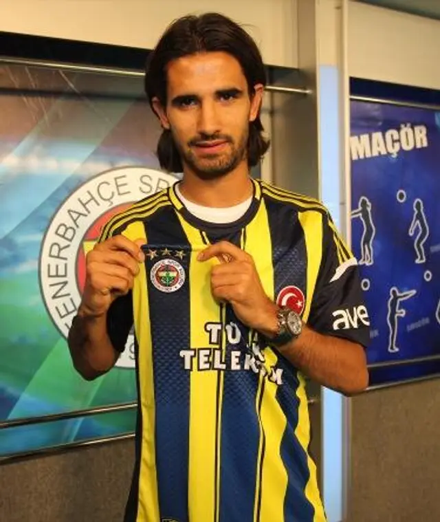 Alper Potuk klar för Fenerbahce