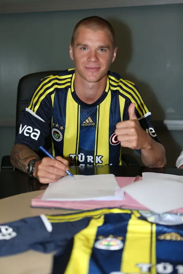 OFFICIELLT: Samuel Holmén till Fenerbahce