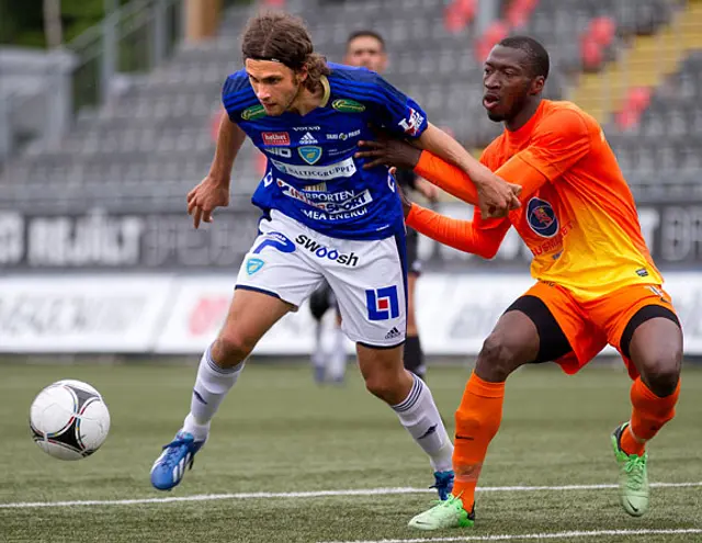 AFC United 2-3 Umeå FC - Mårtensson fortsatt stekhet