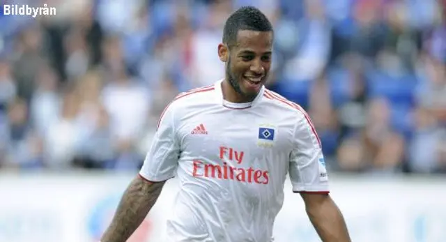 Dennis Aogo klar för Schalke 04