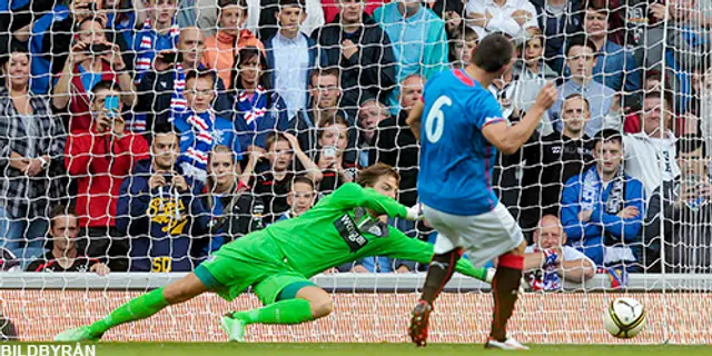 Storseger för Rangers efter fyra mål av Nicky Clark